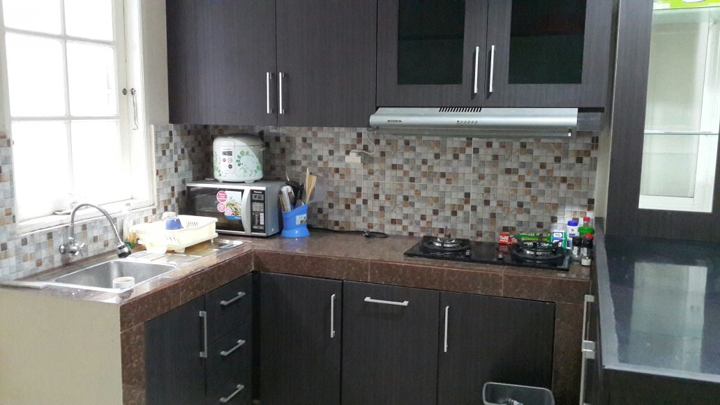 Rumah Disewakan Fully Furnished di Meadow Green Lippo Cikarang